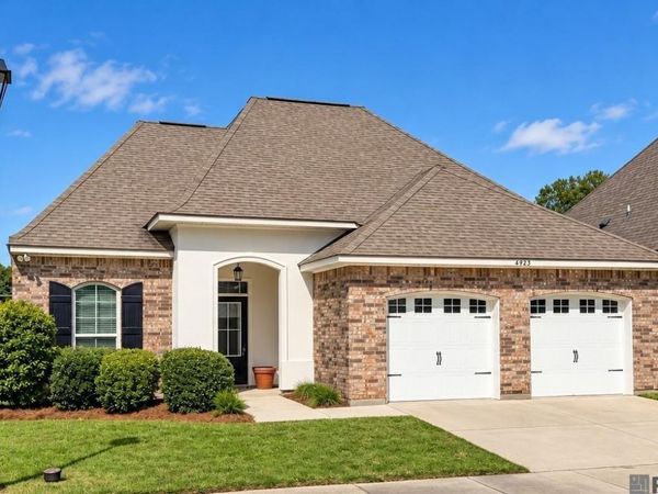 6945 Myrtle Bluff Dr, Baton Rouge, LA 70810