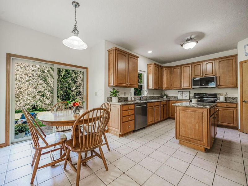 6643 Spring Run Drive, Westerville, OH 43082 Photo 19