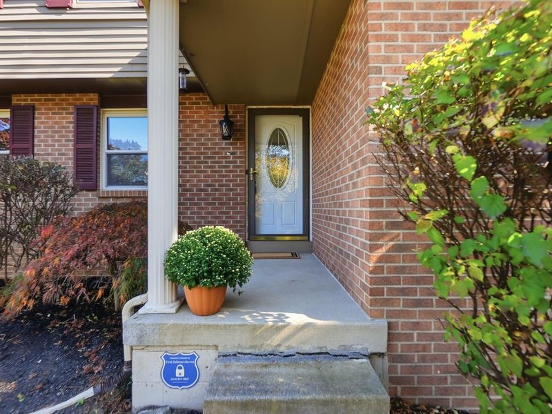 6336 Middleboro Court, Dublin, OH 43017 Photo 5