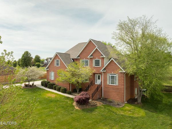 2029 Kentucky St, Seymour, TN 37865