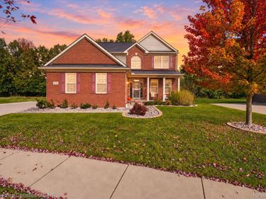47848 Lindenhurst Boulevard, Canton Township, Mi 48188