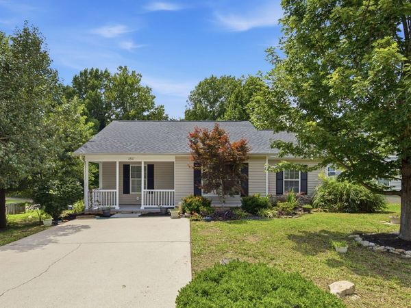 4166 Providence Park Ln , Nashville, TN 37211