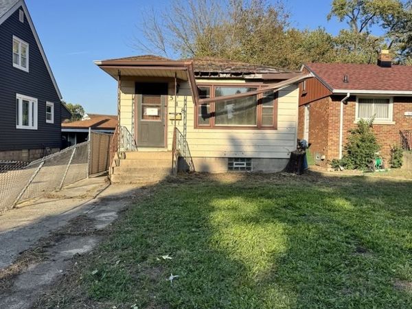 518 Calumet Way , Calumet City, IL 60409