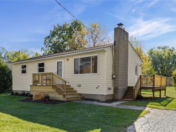476 Ontario Drive, Ontario, NY 14519