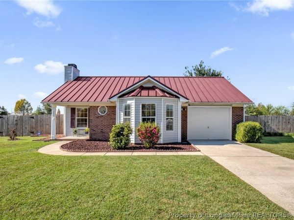 355 Northwoods Drive, Raeford, NC 28376