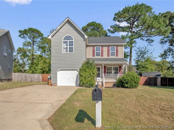 1631 Silver Ridge Court, Fayetteville, NC 28304