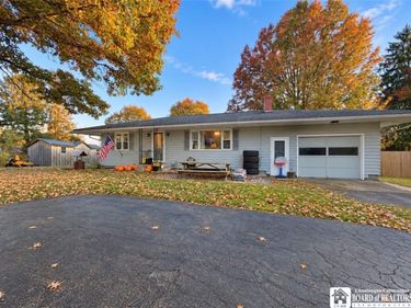 1457 Route 394 , Falconer, NY 14733
