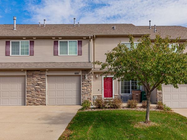 601 Orchard Hills Drive, Unit 6011, Norwalk, IA 50211