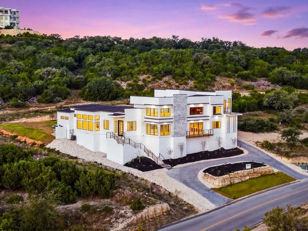10712 KENDALL CYN, San Antonio, TX 78255