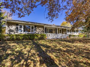 6150 Dugway Road , Canandaigua, NY 14424