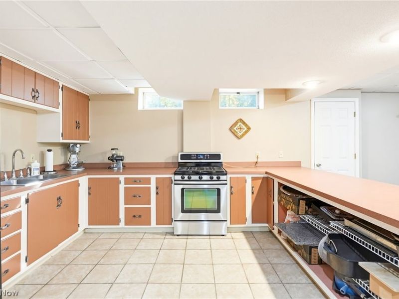 10124 Jamestown Drive, North Royalton, OH 44133 Photo 41