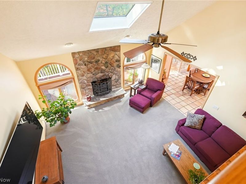 10124 Jamestown Drive, North Royalton, OH 44133 Photo 6