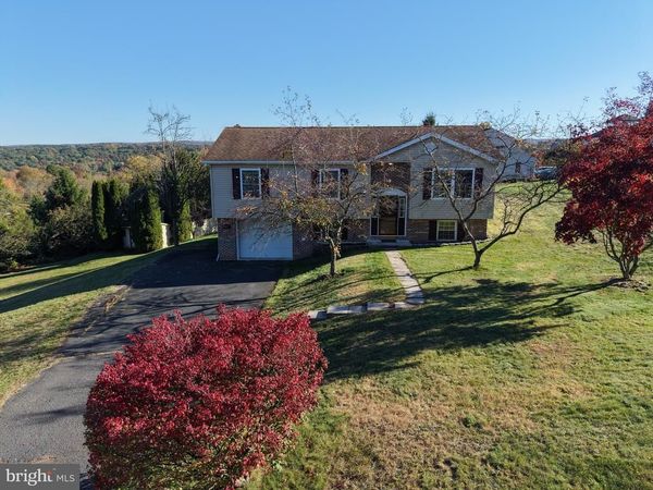 1107 INDIAN DRIVE , AUBURN, PA 17922
