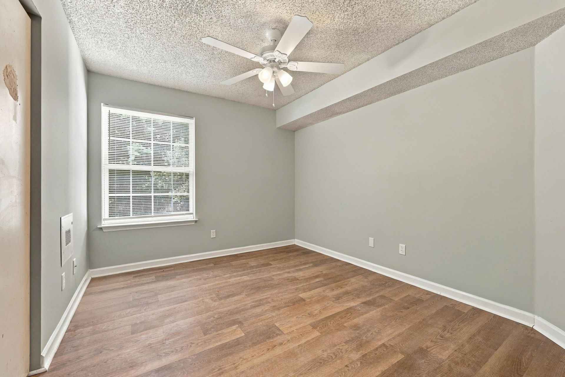 8566 Hopkins Circle  Photo 20