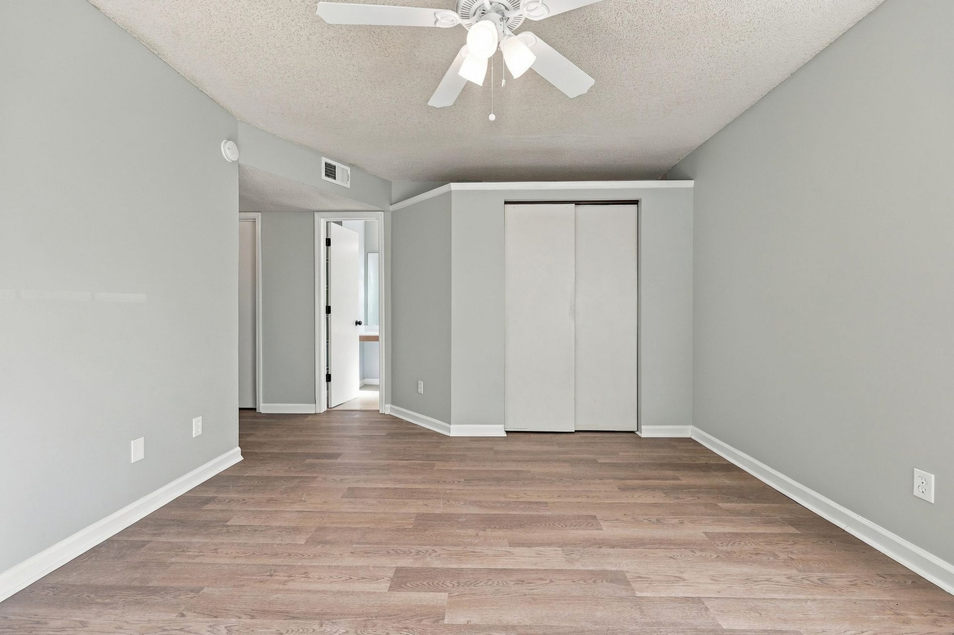 8566 Hopkins Circle  Photo 26