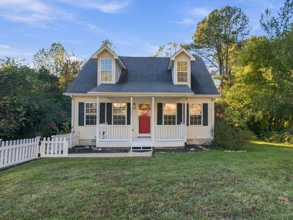 921 Jordan Cir , White Bluff, TN 37187