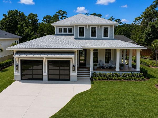 58 E Wayfinder Lane , Hampstead, NC 28443