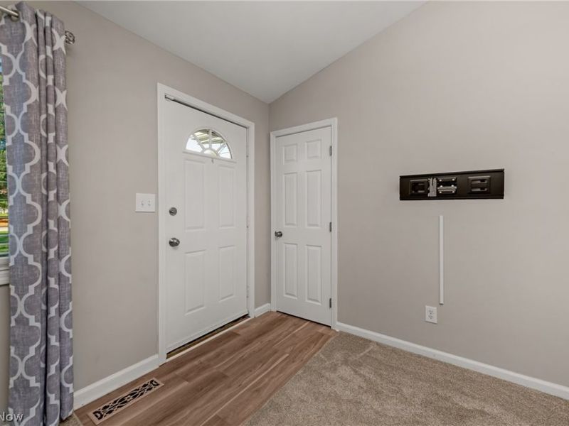 1487 Yale Drive , Brunswick, OH 44212 Photo 16