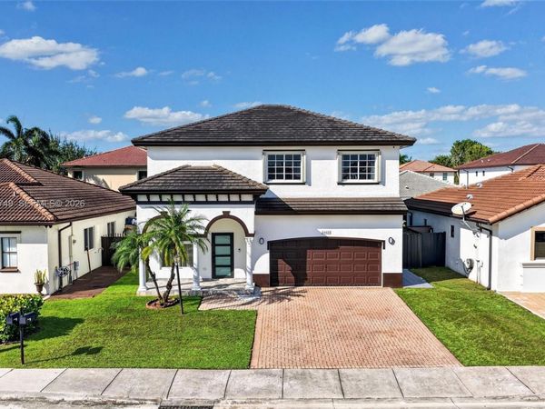 14423 SW 28th St , Miami, FL 33175