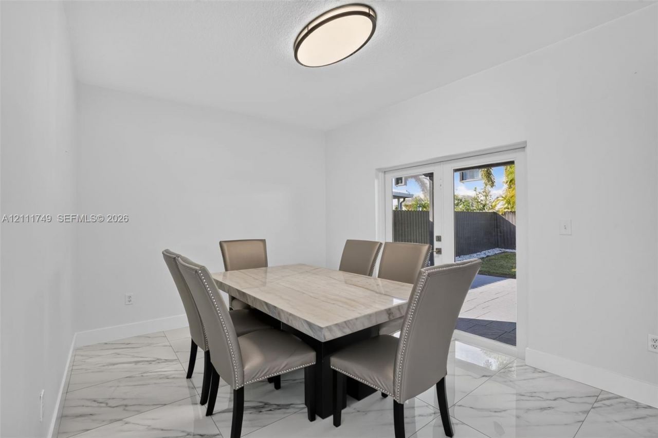 14423 SW 28th St , Miami, FL 33175 Photo