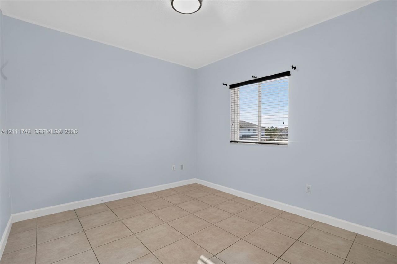 14423 SW 28th St , Miami, FL 33175 Photo