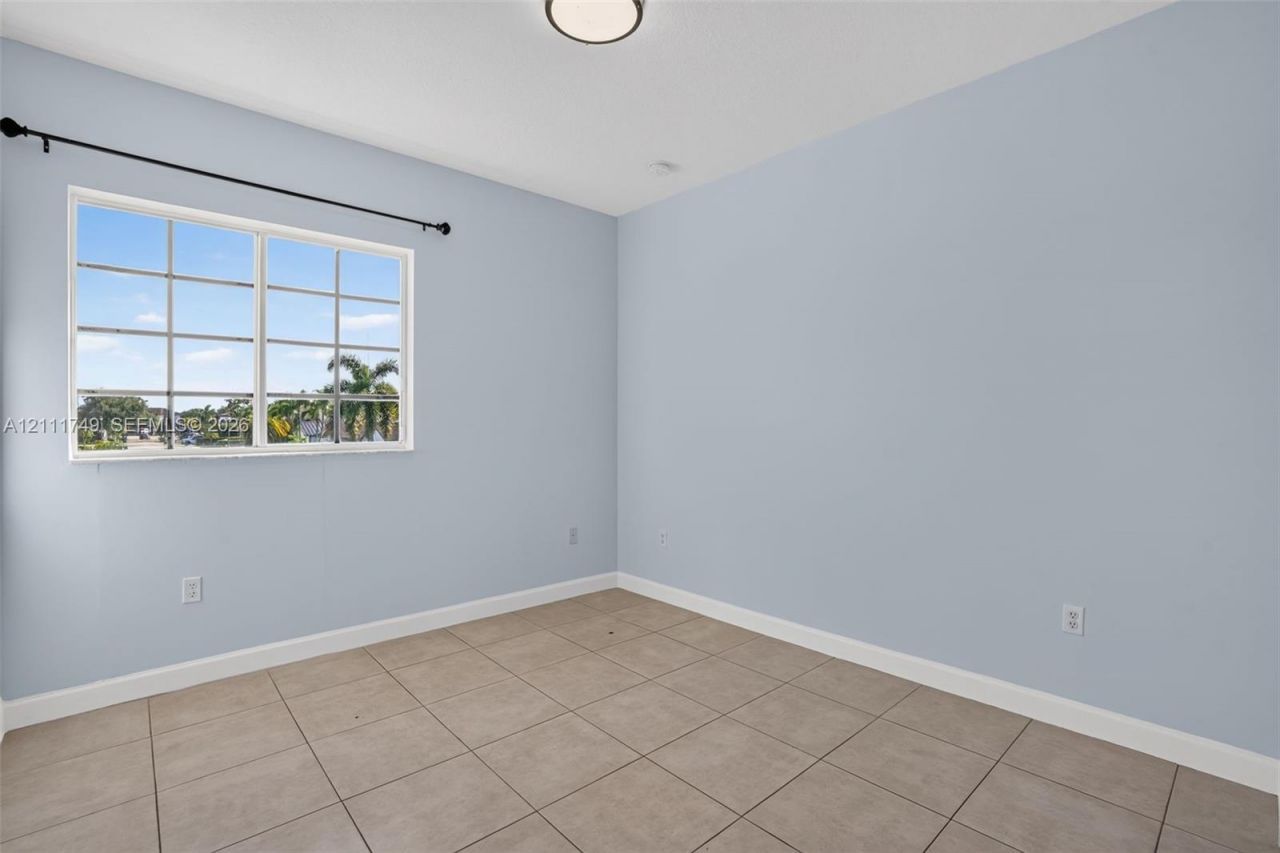14423 SW 28th St , Miami, FL 33175 Photo