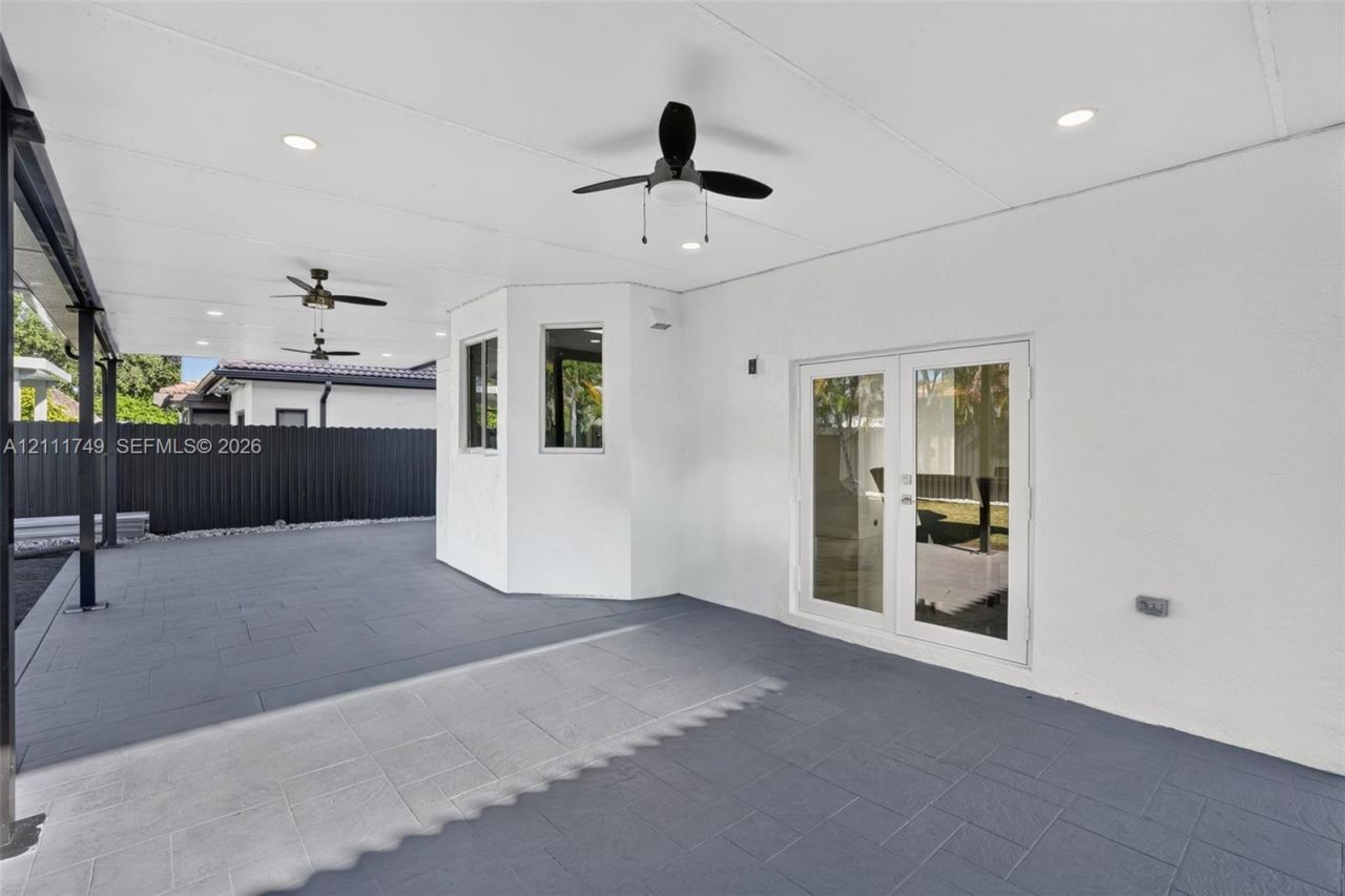 14423 SW 28th St , Miami, FL 33175 Photo