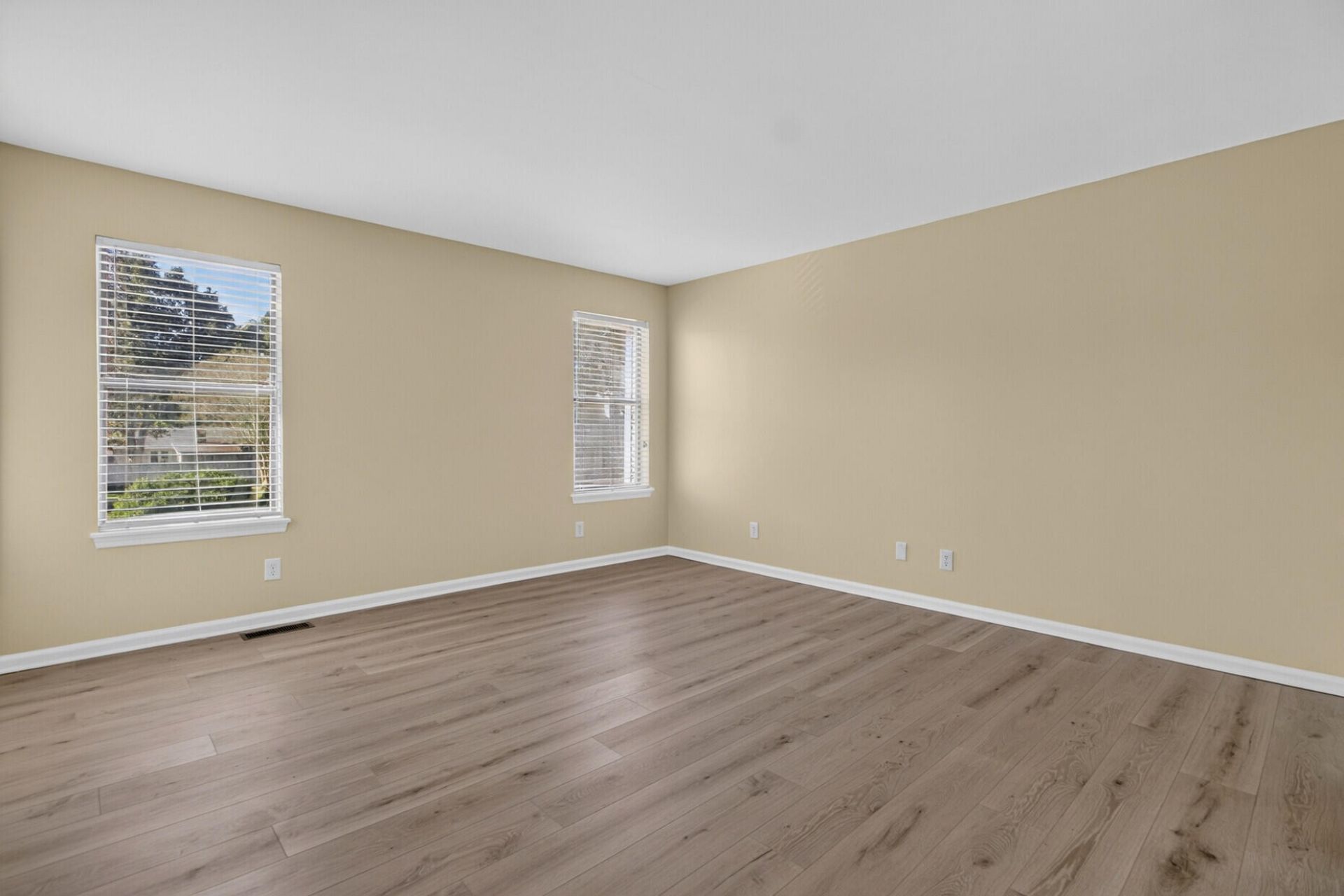 260 Pine Shadow Drive Photo 11