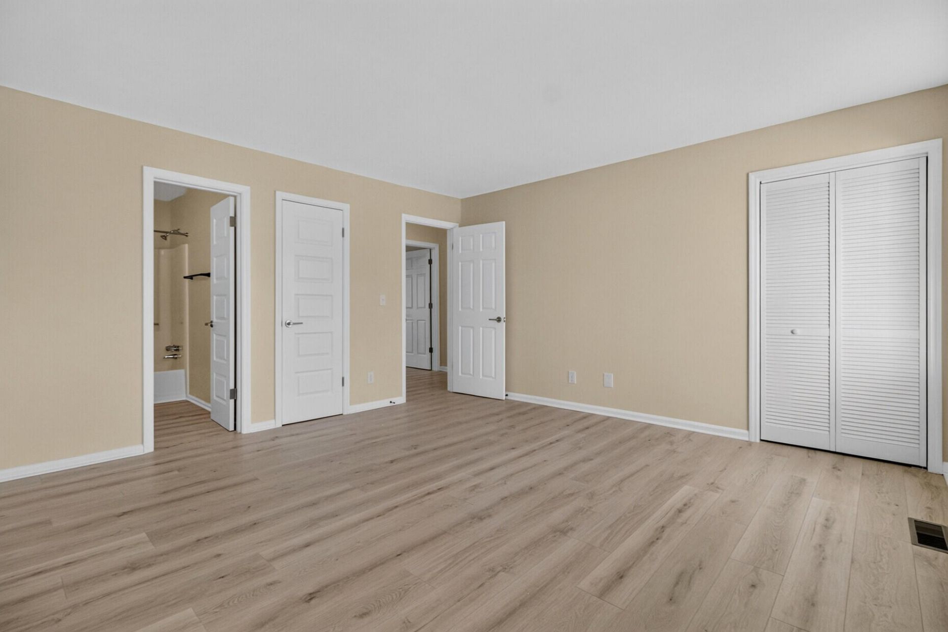260 Pine Shadow Drive Photo 12