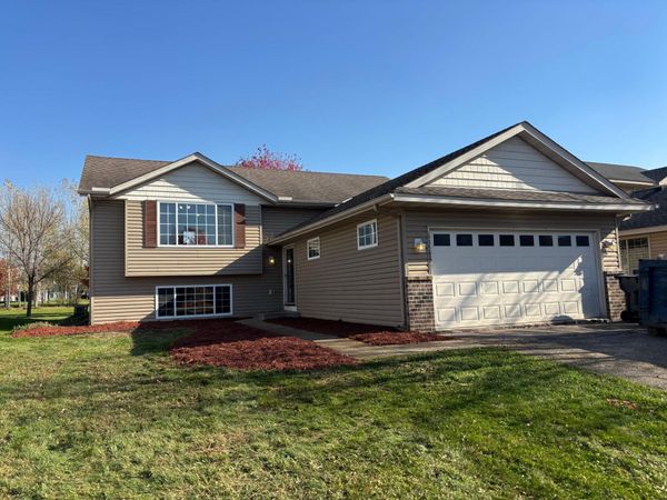 9354 Goodrich Drive , Monticello, MN 55362