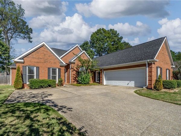 3957 Gaineswood Lane , Tuscaloosa, AL 35406