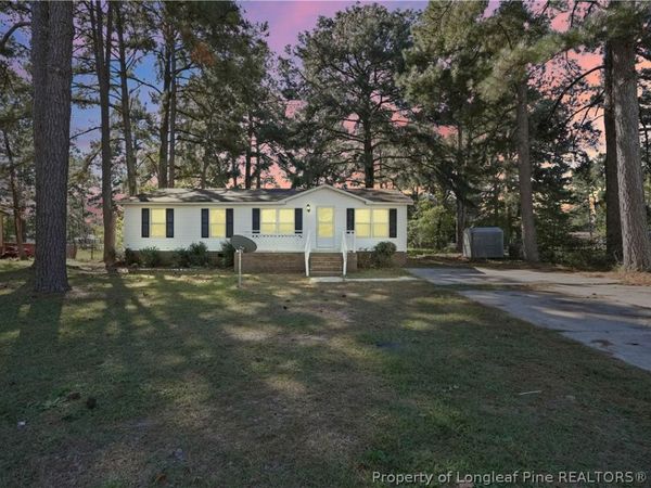 502 Inverary Drive , Raeford, NC 28376