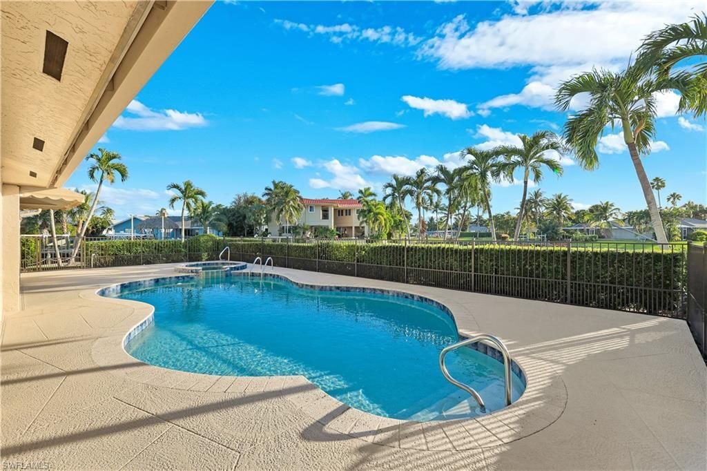 954 Bal Isle Dr, Fort Myers, FL 33919 Photo