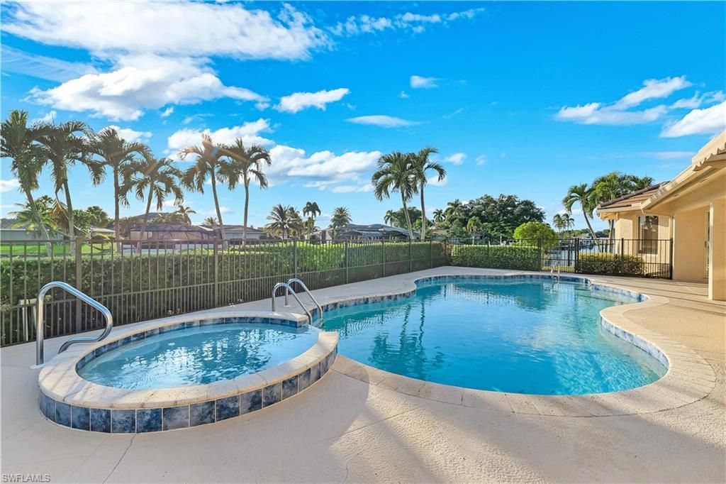 954 Bal Isle Dr, Fort Myers, FL 33919 Photo