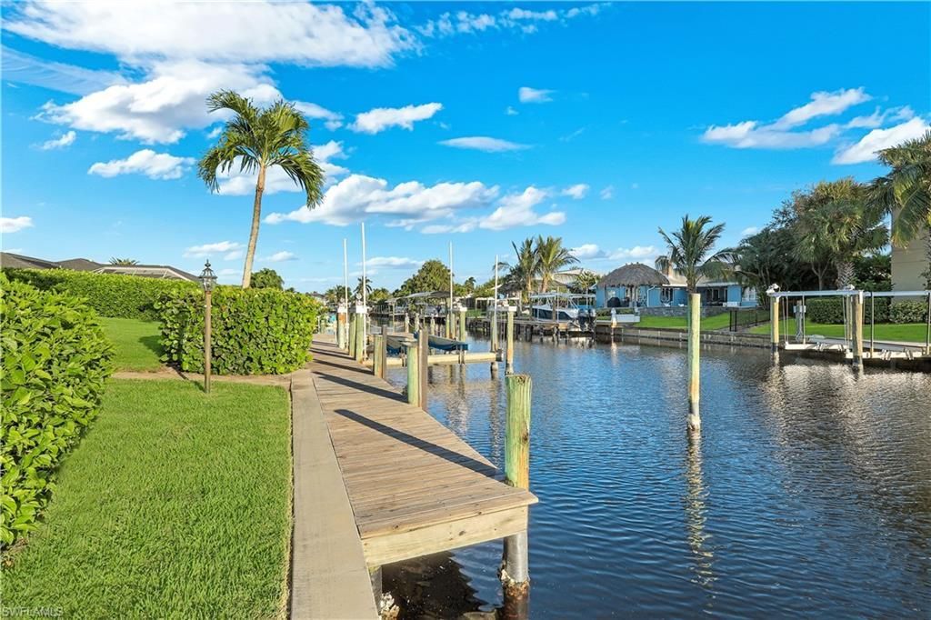 954 Bal Isle Dr, Fort Myers, FL 33919 Photo