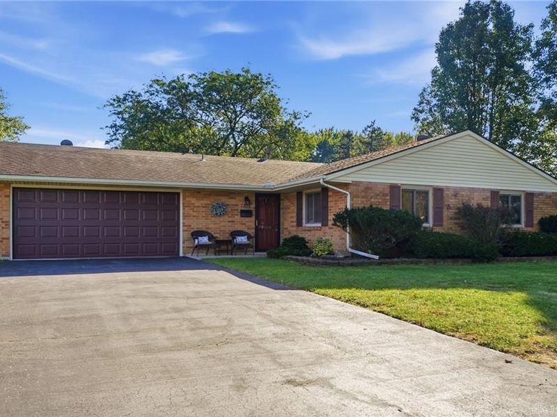 7812 Washington Park Drive, Centerville, OH 45459 Photo 2