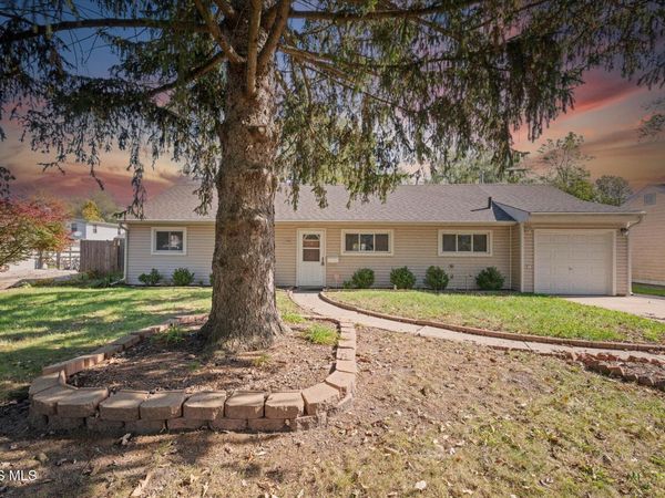 1740 Delmonte Drive , Toledo, OH 43615