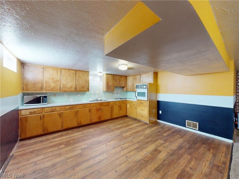 66 Thorlone Avenue , Akron, OH 44312 Photo 29