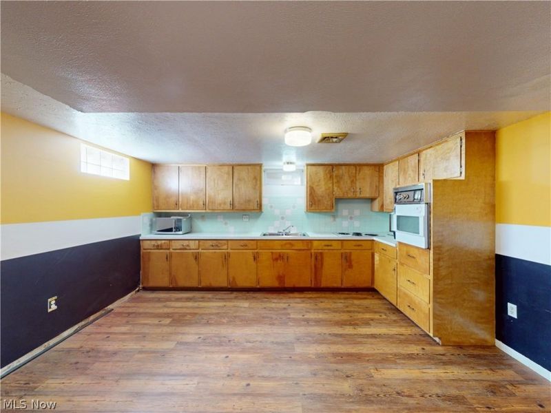66 Thorlone Avenue , Akron, OH 44312 Photo 30