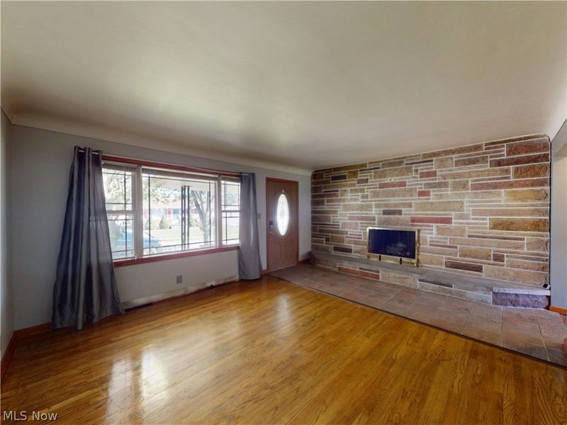 66 Thorlone Avenue , Akron, OH 44312 Photo 5