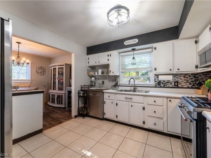 3939 Nottingham Avenue, Austintown, OH 44511 Photo 3