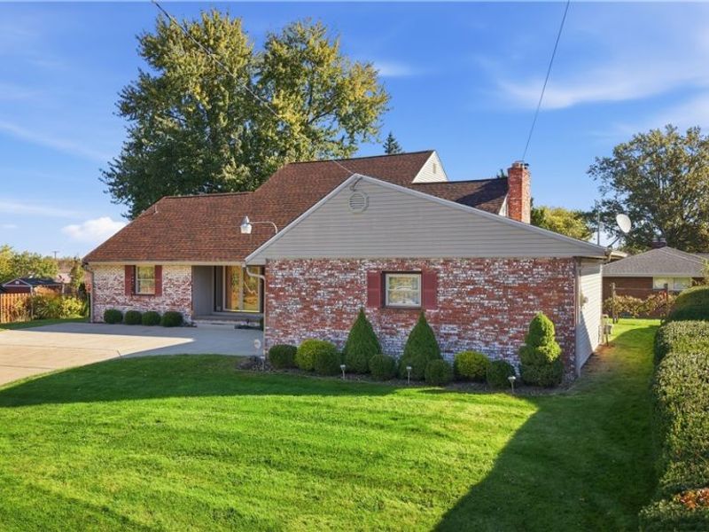 19 Homestead Place, Campbell, OH 44405 Photo 3