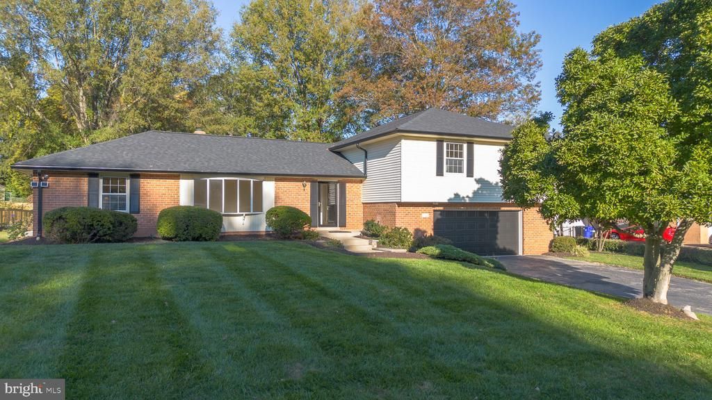 19105 BLOOMFIELD ROAD, OLNEY, MD 20832