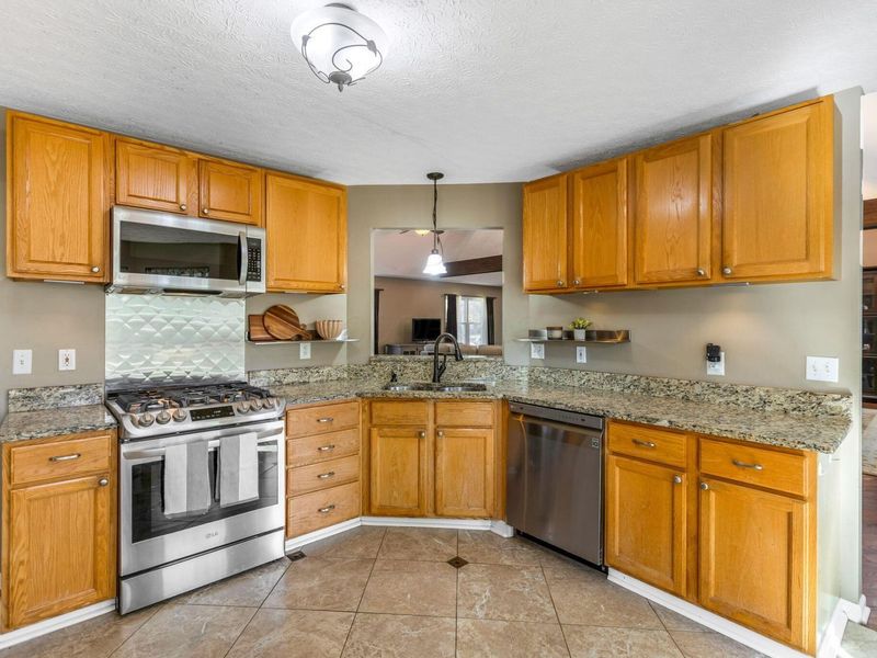 5804 Quail Run Drive , Grove City, OH 43123 Photo 18