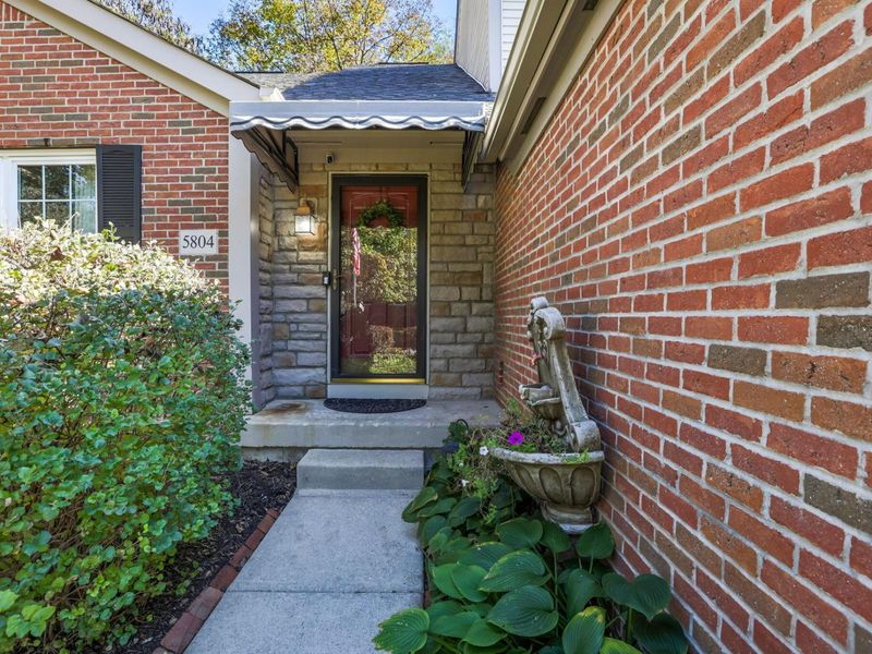 5804 Quail Run Drive , Grove City, OH 43123 Photo 6