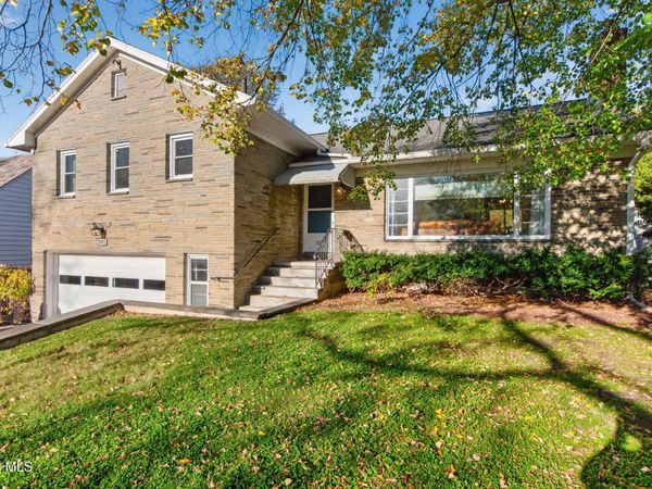 1811 Randolph Road, Schenectady, NY 12308
