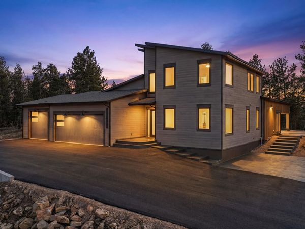 11829 VALLEY VIEW CIRCLE, Spearfish, SD 57783