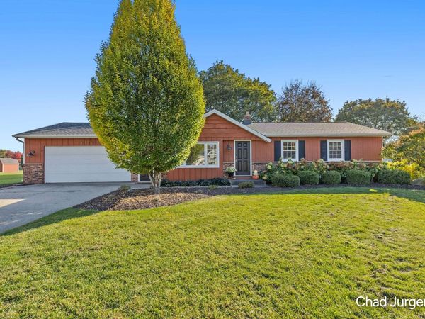 4112 Chester Street, Hudsonville, MI 49426