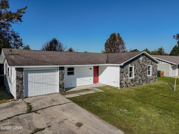 508 Tammy Street , Lynn Haven, FL 32444