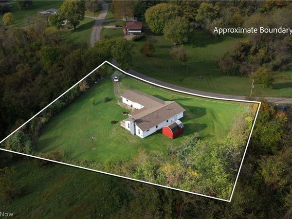 1706 Calder Ridge Road , Belpre, OH 45714